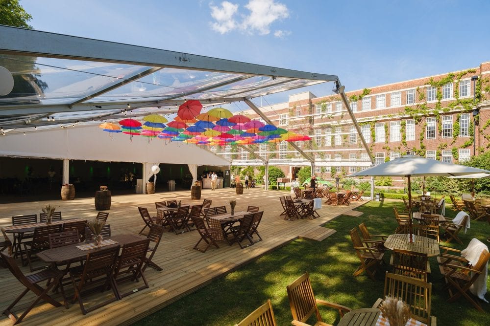 london summer party photographer regents university 003 1000x667 - Summer party photography: Regent's University